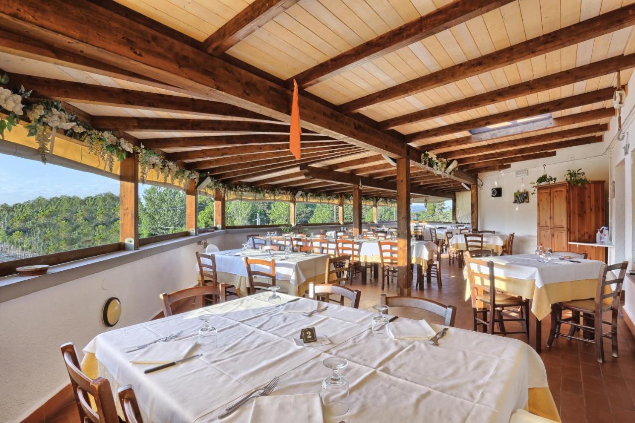 Oleandri Suite Hotel Vada Exterior photo