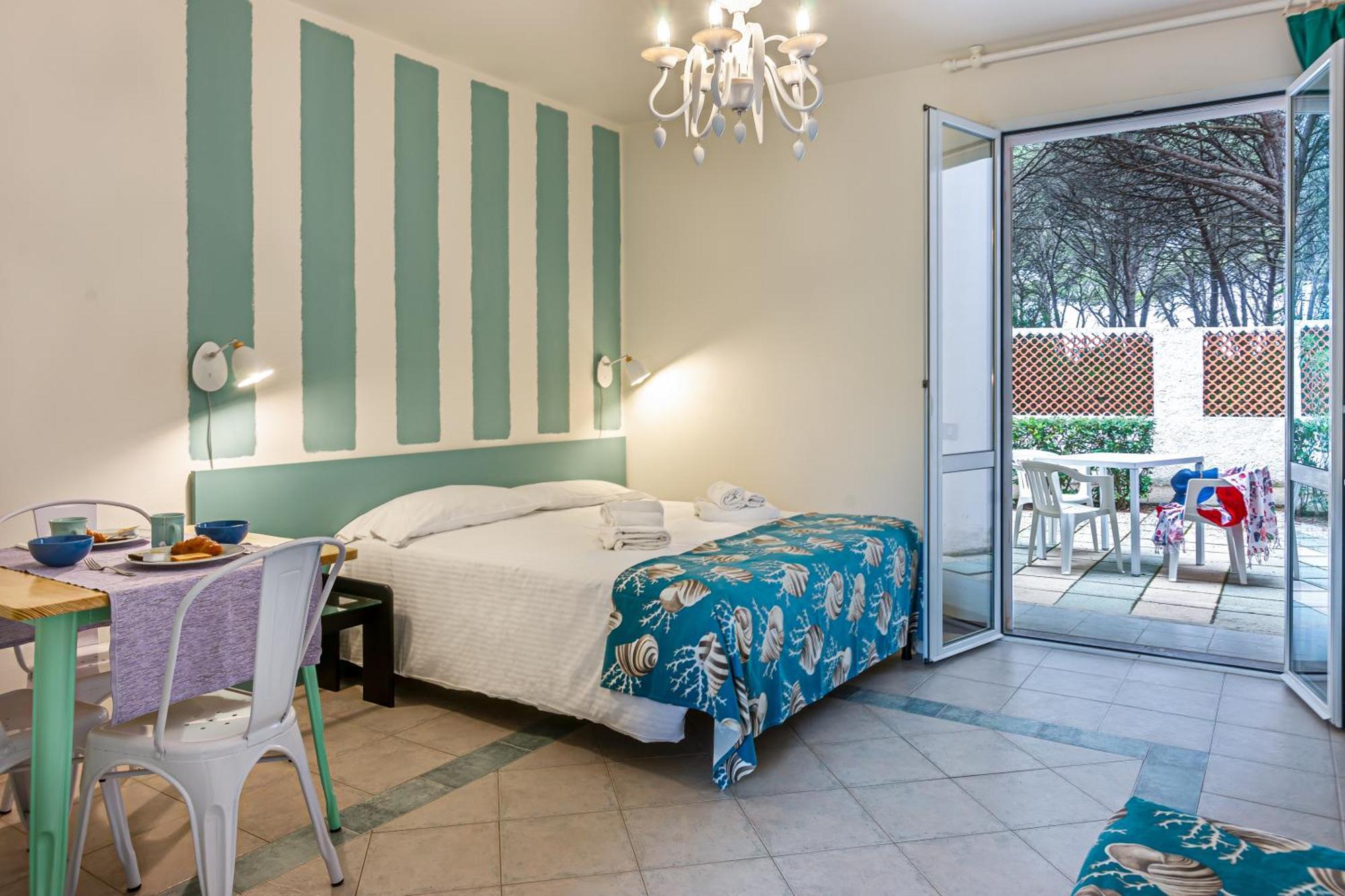 Oleandri Suite Hotel Vada Exterior photo