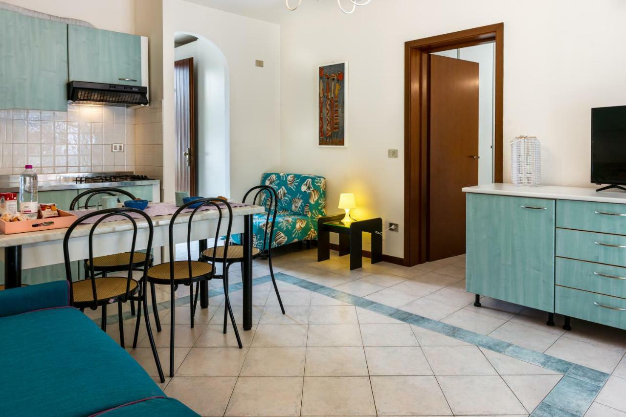 Oleandri Suite Hotel Vada Exterior photo