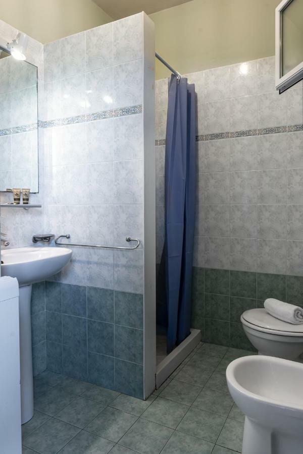 Oleandri Suite Hotel Vada Exterior photo